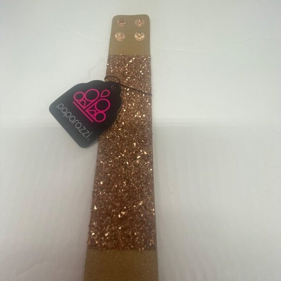 Paparazzi Jewelry The Halftime Show Gold Urban Bracelet Item 87 - Picture 2 of 7